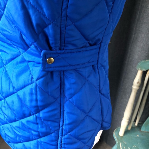 3 for $15- Crown & Ivy Puffer Vest - Picture 3 of 8